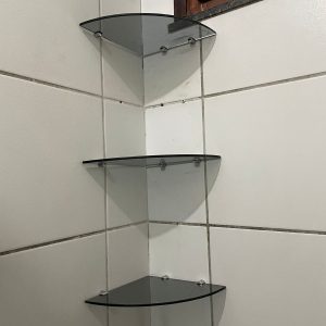 Cantoneira de Canto em Vidro Fume Carlos Gondim